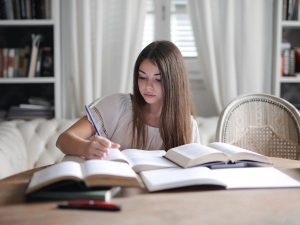5 Tips Agar Kamu Lebih mudah Berkonsentrasi saat Belajar